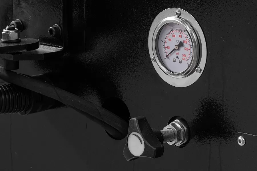 Гидравлический ленточнопильный станок Stalex BS-460G-JC