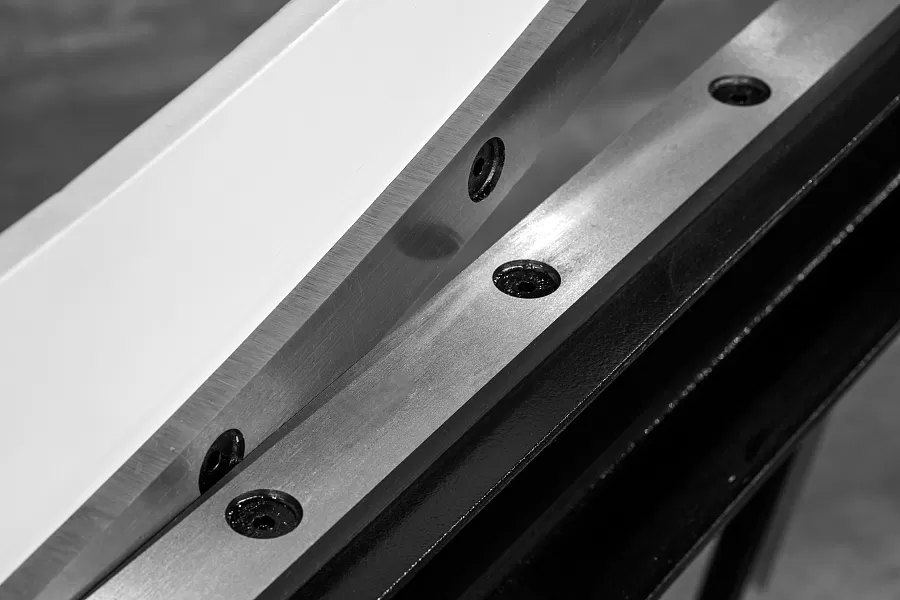 Гильотина ручная сабельного типа Stalex HS-1000