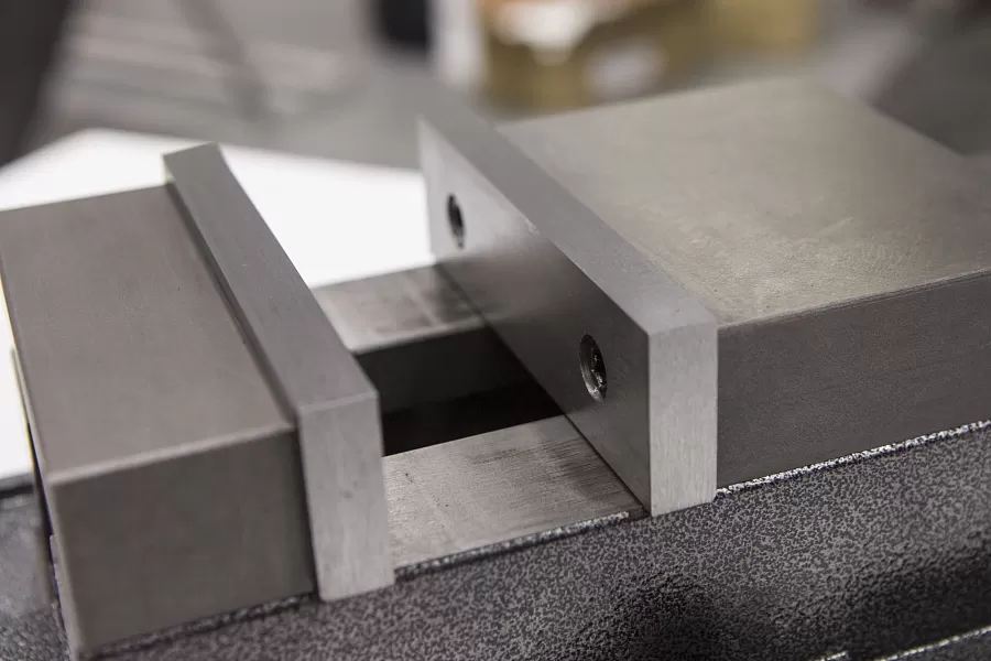 Тиски станочные Stalex QM16200